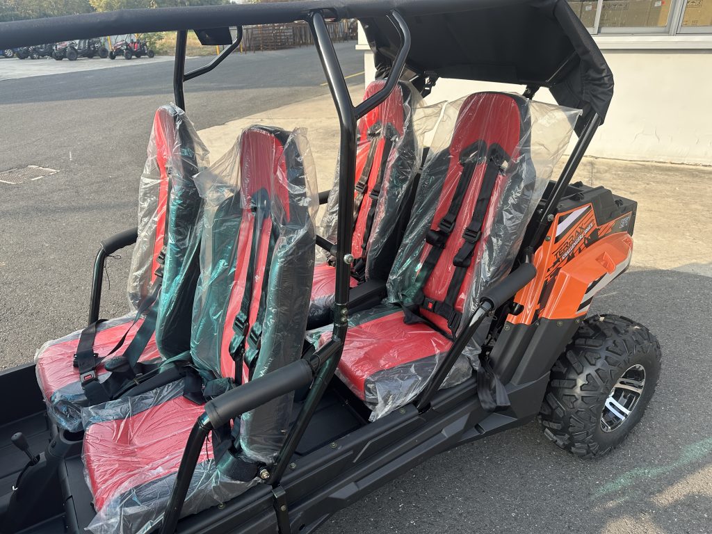 4-seater UTV 300cc Side-by-side with 4 Seats 200cc go-kart China Factory Chinese Manufacturer